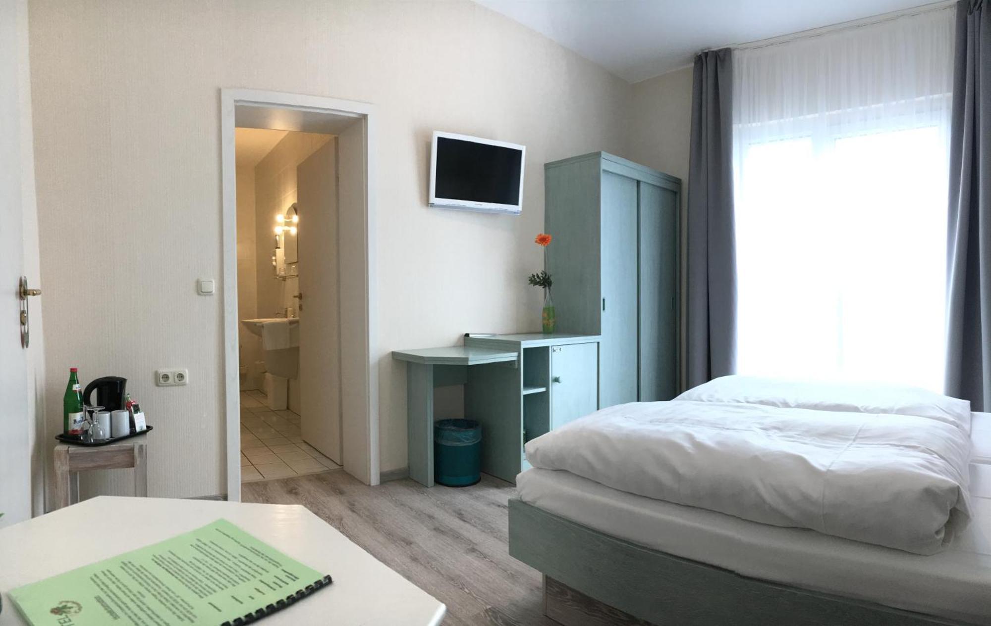 Kastanienhof Hotel Garni Цинновіц Номер фото