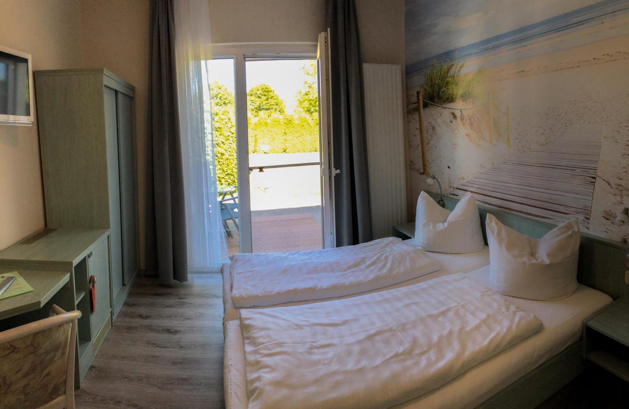 Kastanienhof Hotel Garni Цинновіц Номер фото